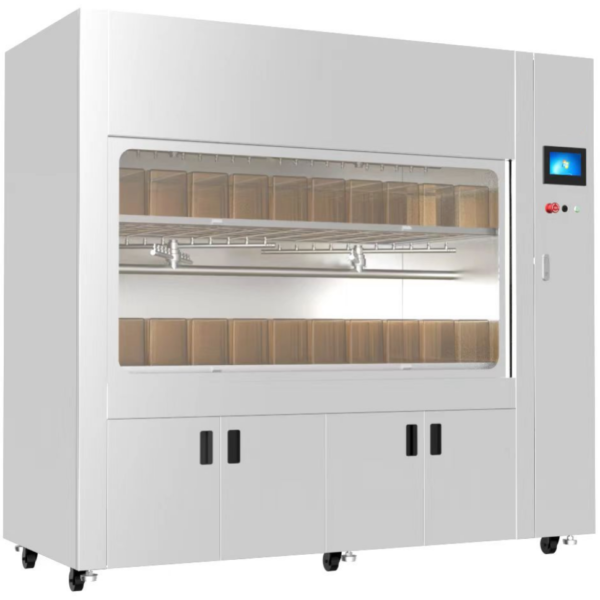 Automatic cage cleaning machine