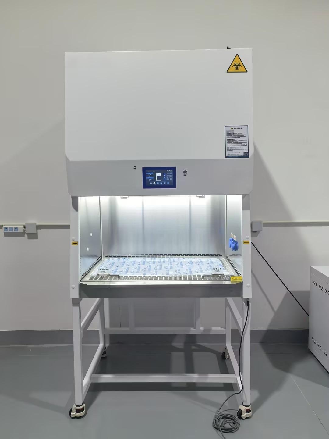 Class II Type A2 Biological Safety Cabinet