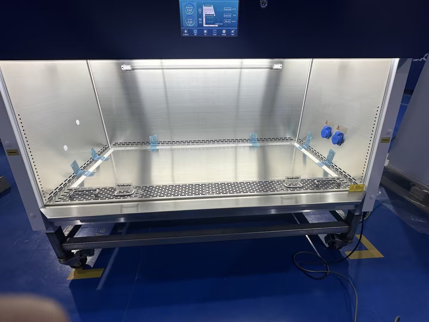 Class II Type A2 Biological Safety Cabinet - Imagen 4